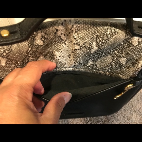 Fossil crossbody purse - Picture 4 of 9